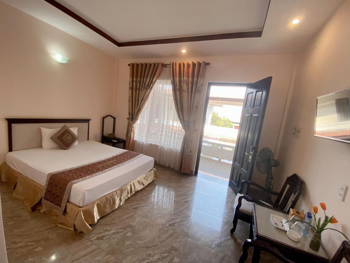 Song Huong Hue Hotel Buitenkant foto