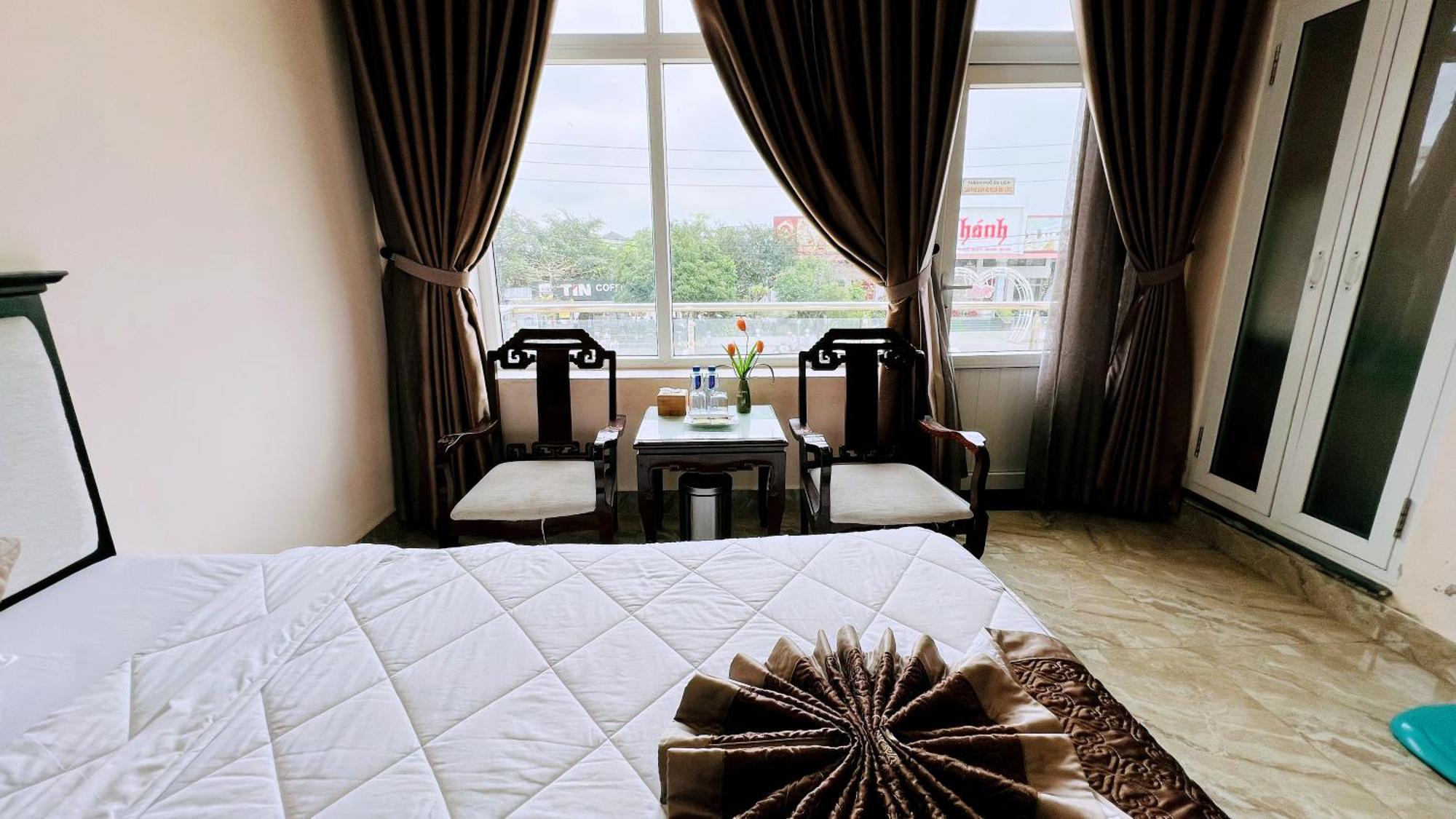 Song Huong Hue Hotel Buitenkant foto