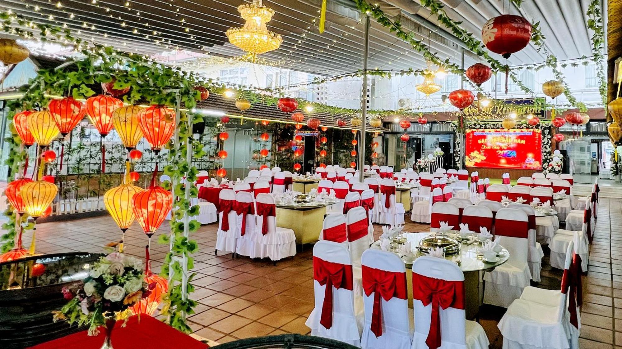 Song Huong Hue Hotel Buitenkant foto