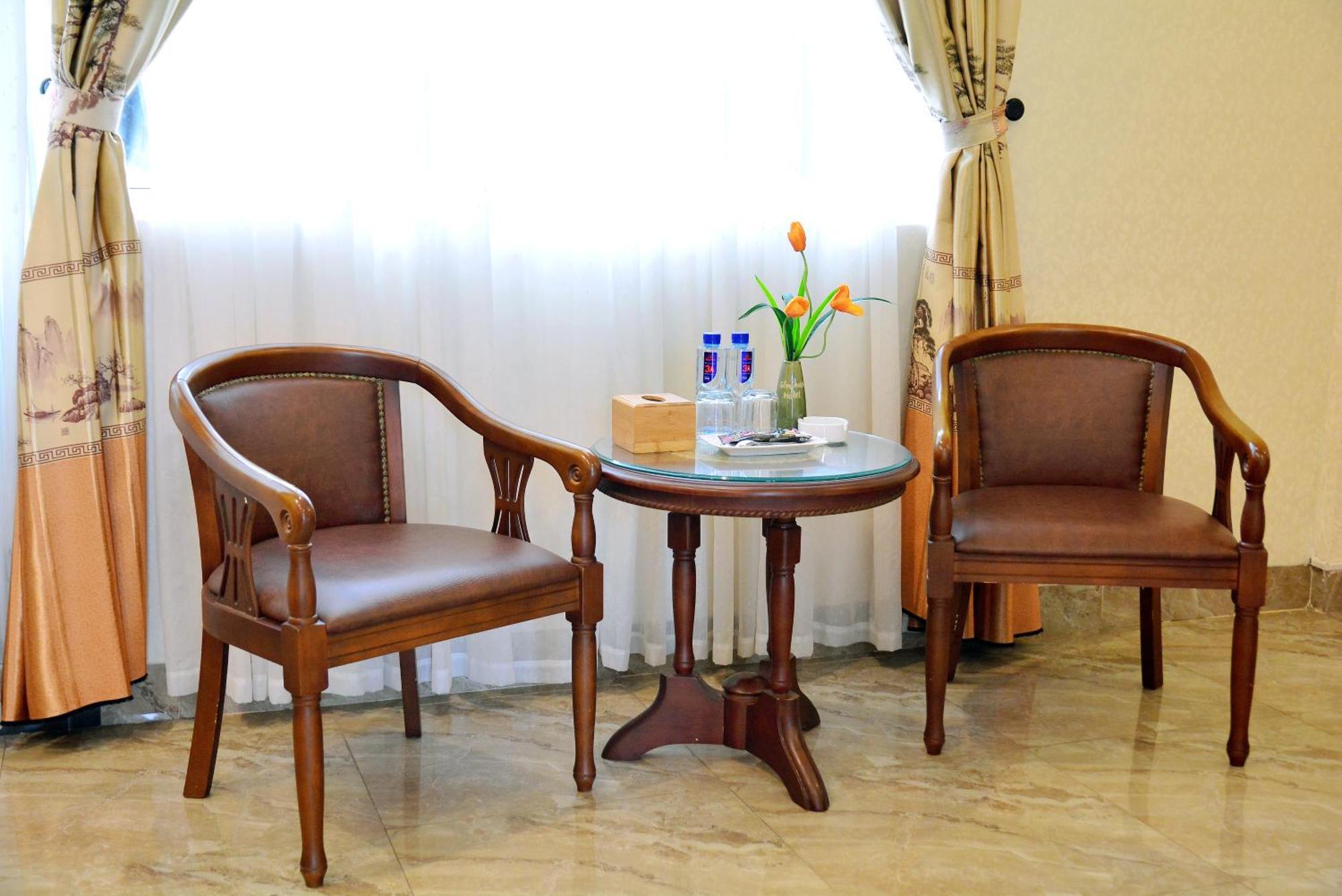 Song Huong Hue Hotel Buitenkant foto